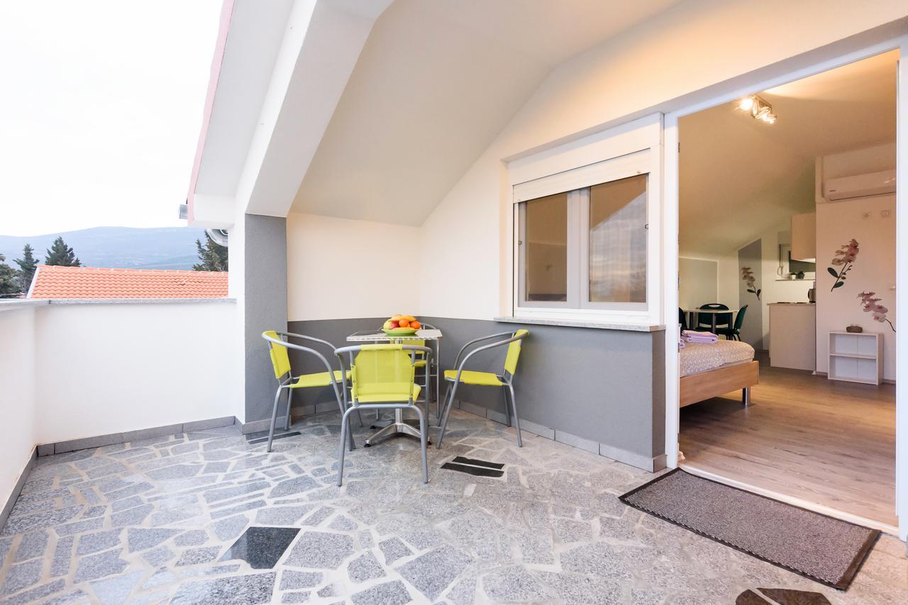 Apartmani Orhideja Горни-Карин Экстерьер фото